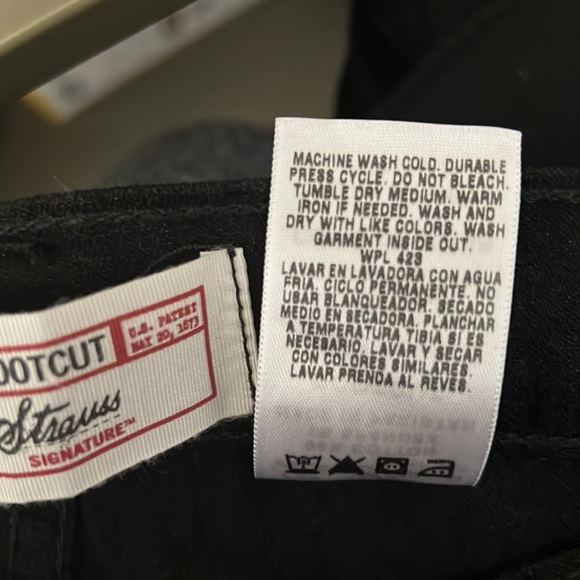 Levi’s womens Bootcut Jeans - Picture 8 of 8